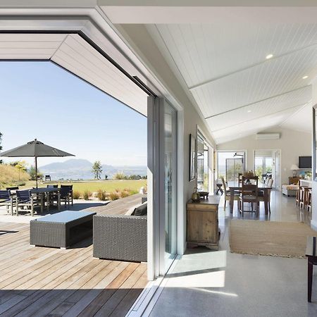 The Lakeview House Taupo Exterior photo