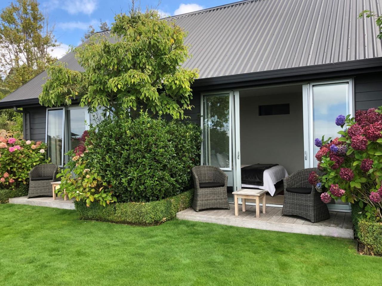 The Lakeview House Taupo Exterior photo